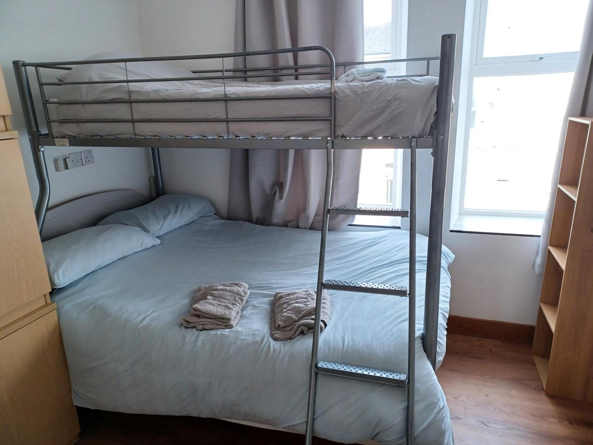 Voyage Hostel - Ensuite Family Rooms With Shared Kitchen Douglas Szoba fotó